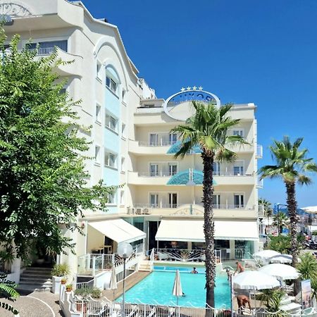Luxor Beach Boutique Hotel 卡托利卡 外观 照片