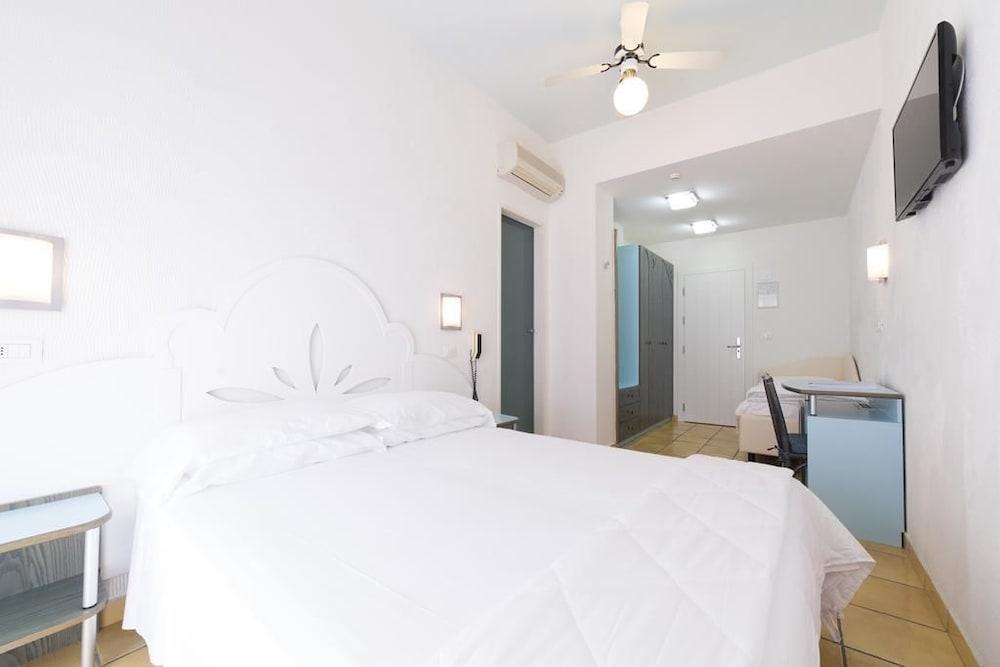Luxor Beach Boutique Hotel 卡托利卡 外观 照片